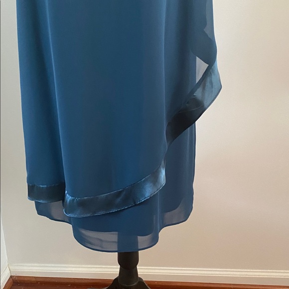 SLNY size 14 teal sleeveless dress with sheer overlay - Picture 4 of 9